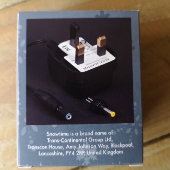 Adaptor Listrik AC/DC untuk digunakan dengan Produk Natal Snowtime